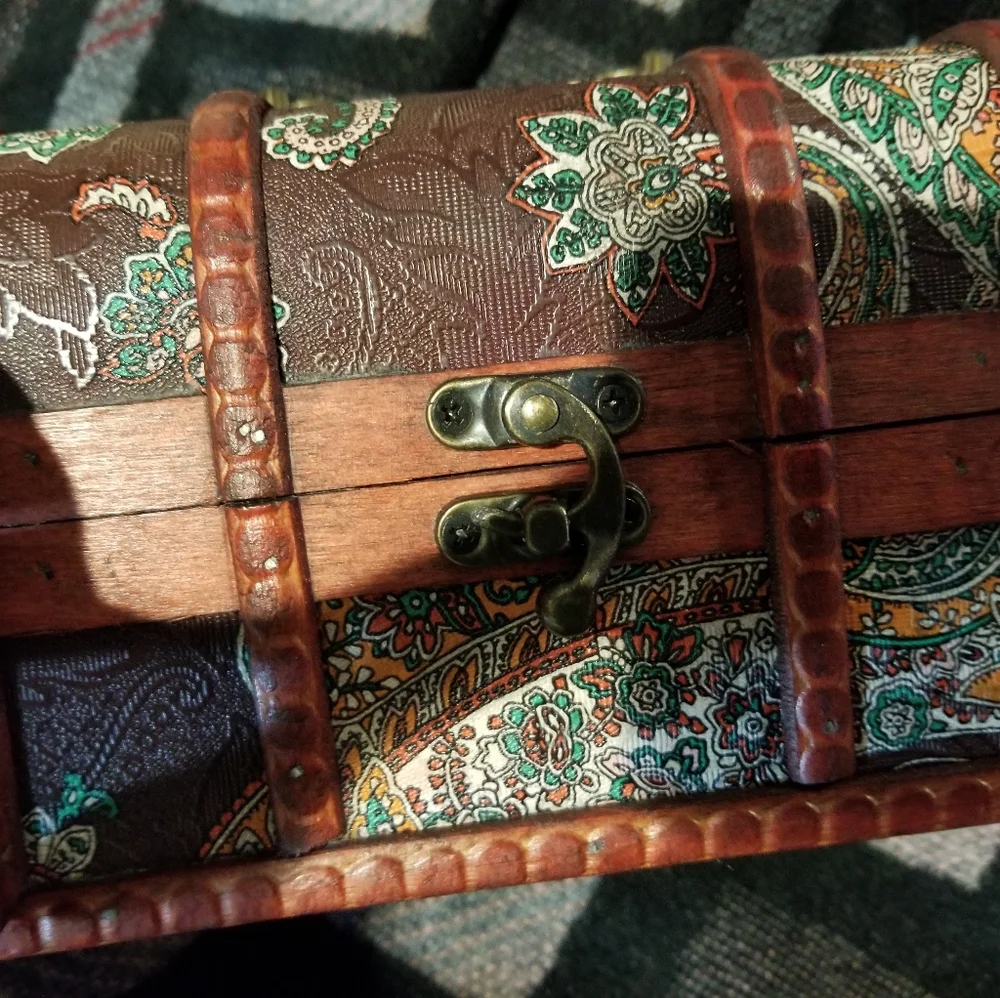 Decorative Flowey Wooden Jewelry Box medium